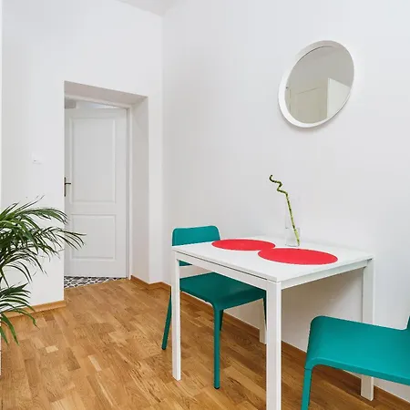 Dopamine Decor Haven - 1Br For 2 - Old Town-2
